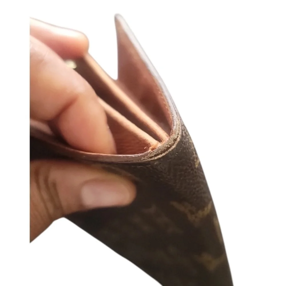 Louis Vuitton Authentic Monogram Brown Credit Card Wallet